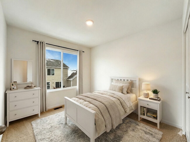 Building Photo - 2385 Upland Rd