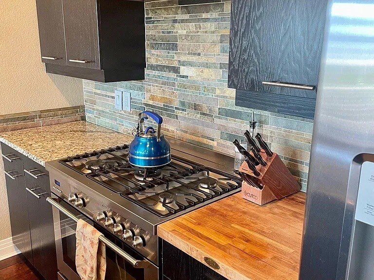 Building Photo - 2650 W Front Vw Crescent Dr