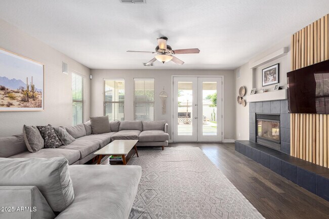 Building Photo - 20633 W Walton Dr