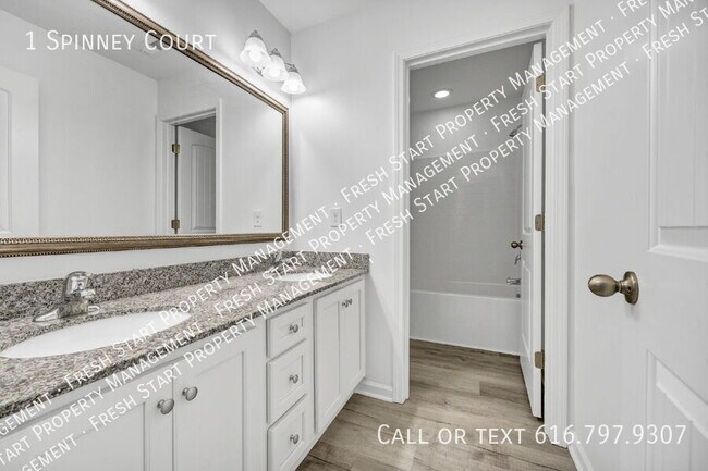 Building Photo - 1 Spinney Ct