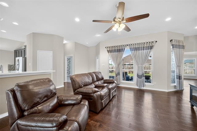 Building Photo - 4701 Bungalow Dr