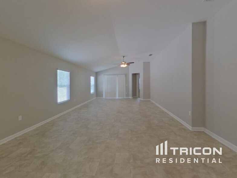 Building Photo - 1905 Constitutional Republic Pl