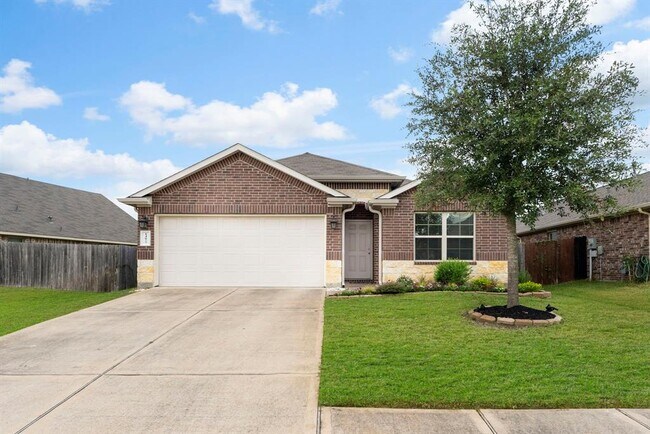 Primary Photo - 14077 Lake Cres Dr