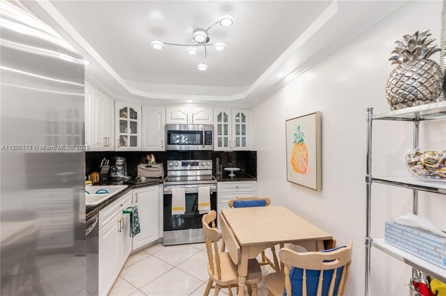 Building Photo - 3180 S Ocean Dr