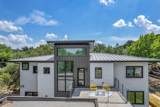 Building Photo - 613 Terrell Hill Dr