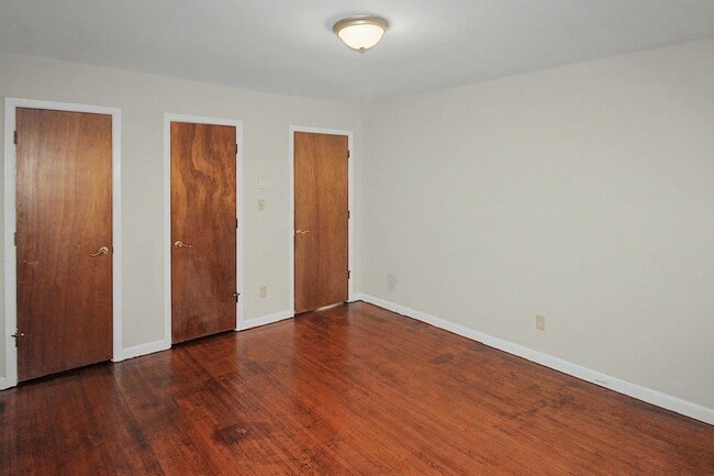 Building Photo - 4121 Walker Rd