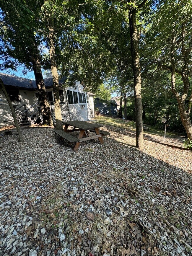 Building Photo - 47 Dalton Dr