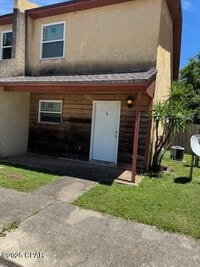 Building Photo - 6913 Cherry St