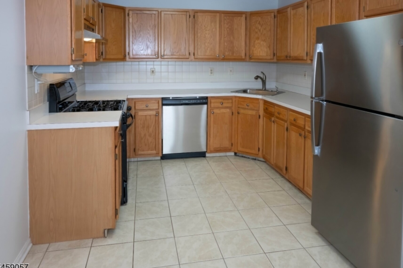 Building Photo - 128 Arbor Way