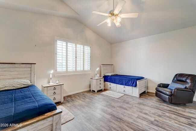 Building Photo - 14137 W Green Hollow Terrace