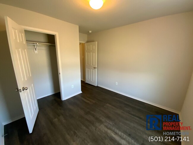Building Photo - 41 Winter Vly Cv