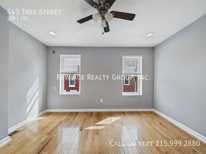 Building Photo - 443 Tree St