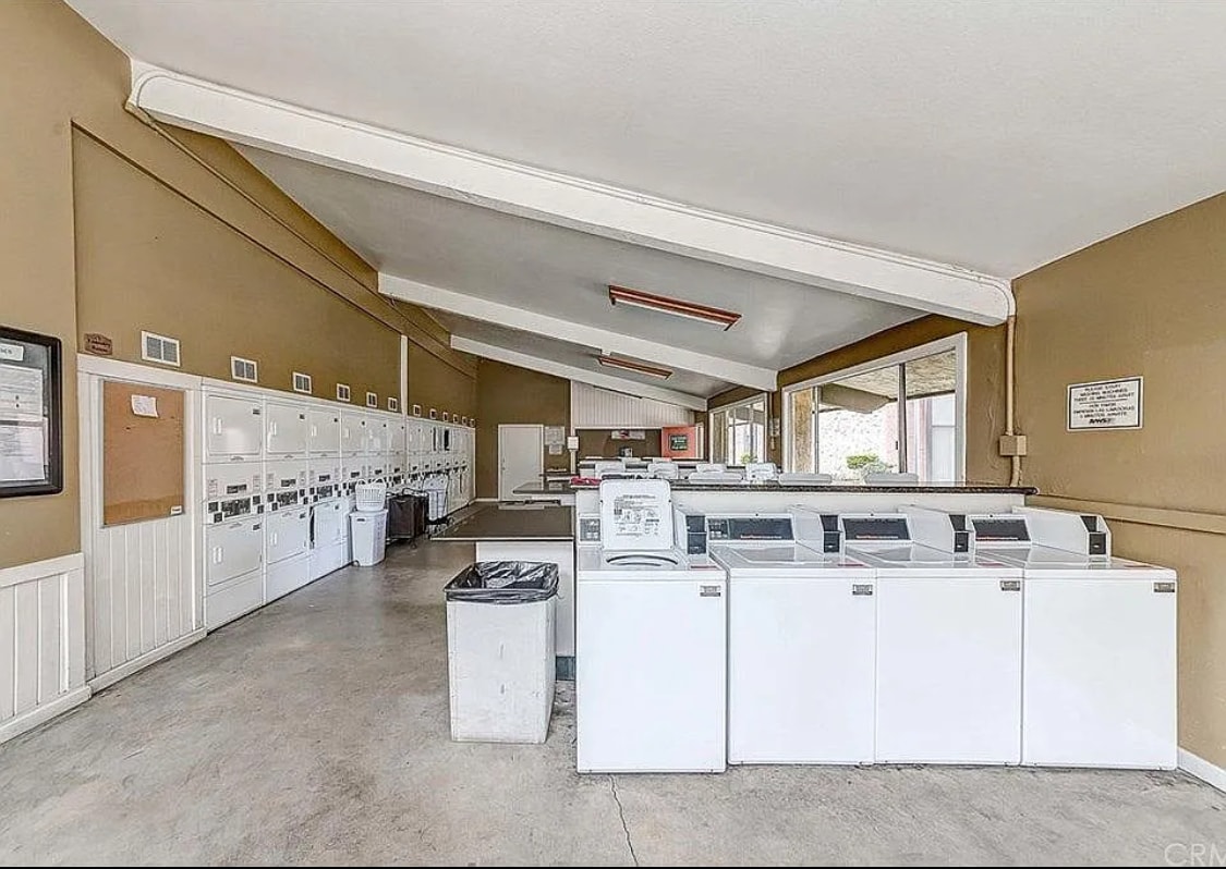 Building Photo - 23316 Marigold Ave