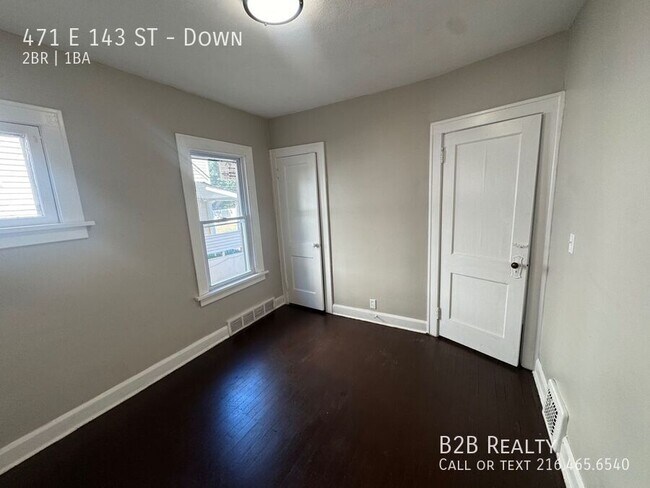 Building Photo - 471 E 143rd St