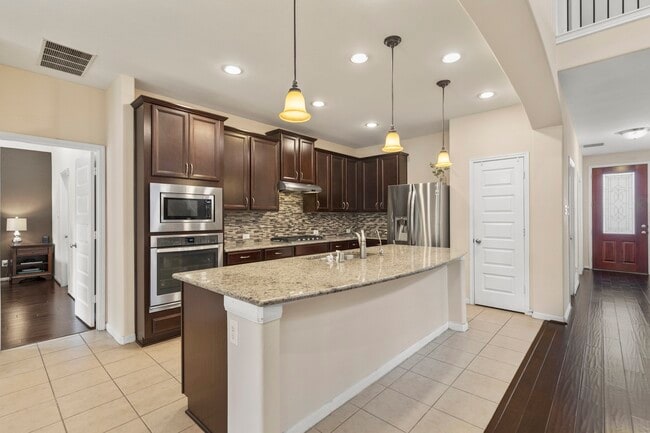 Building Photo - 5314 Belle Manor Ln