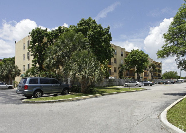 Building Photo - Westland Gardens