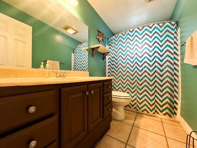 Building Photo - "Spacious 4-Bedroom, 2-Bathroom in Yuma!"