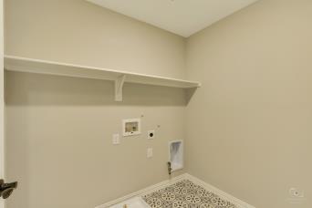 Building Photo - 260 Lee Roy Jordan St