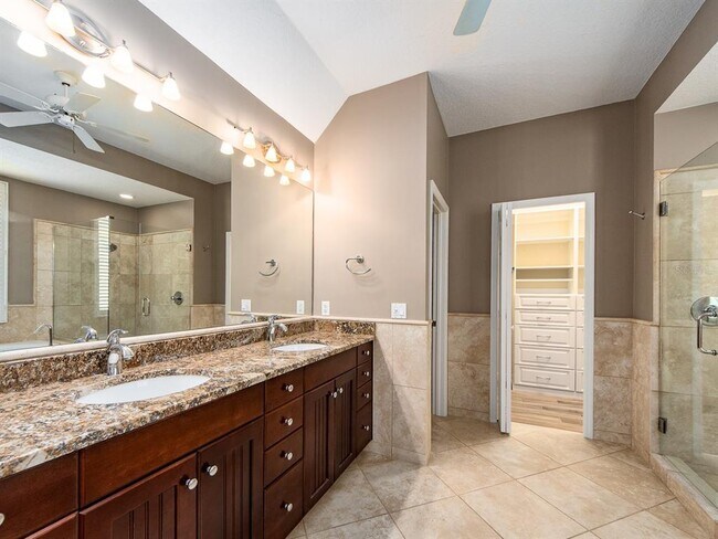 Building Photo - 218 Sand Key Estates Dr