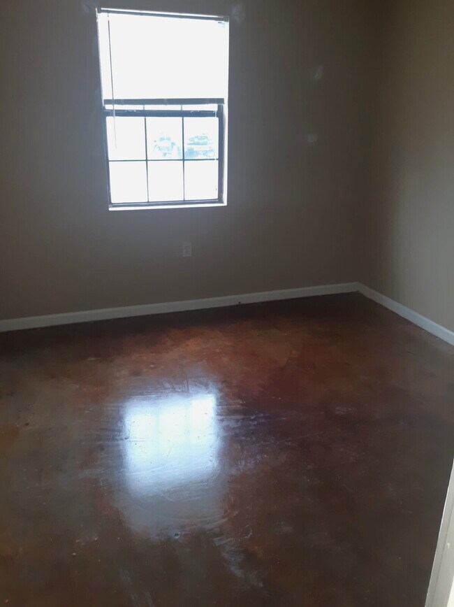 Building Photo - "Charming 2-Bed Home in Bono, AR - Cozy Living at 321 Michael!"