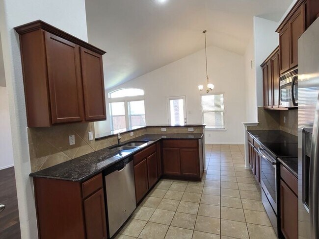 Building Photo - 6709 Mustang Creek Rd
