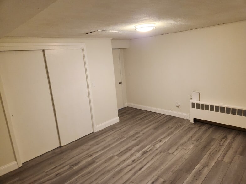 Building Photo - 61 Baird Ave