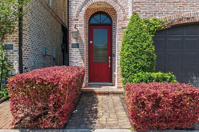 Building Photo - 2713 Kinsley Oaks Dr