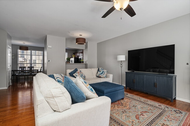 Building Photo - 3460 Bradbury Cir