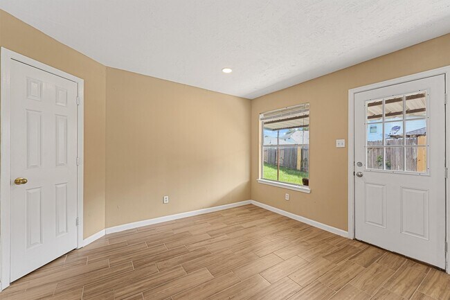 Building Photo - 6326 Nullarbor Ct
