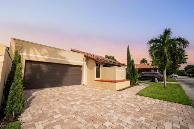 Building Photo - 21356 Sonesta Way