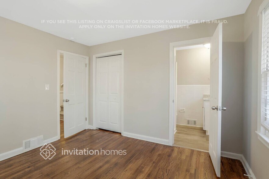 Building Photo - 2416 Dodson Dr