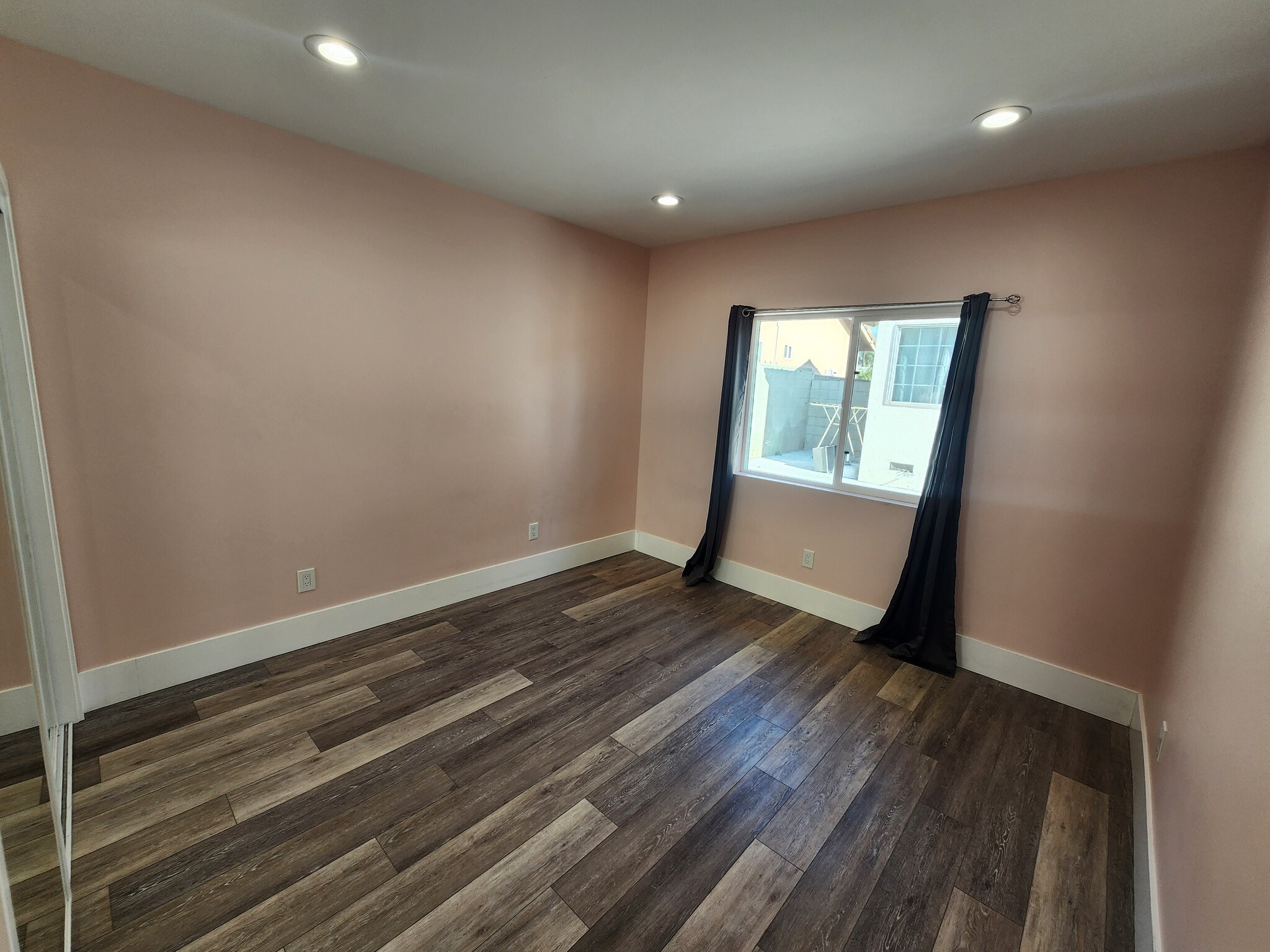 Building Photo - 9309 Dorrington Pl