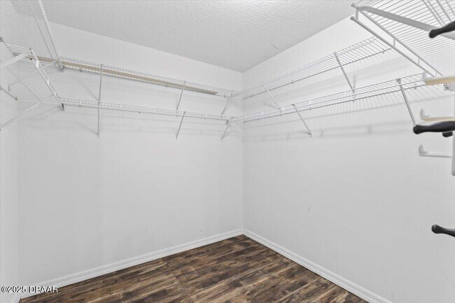 Building Photo - 39 Whitcock Ln