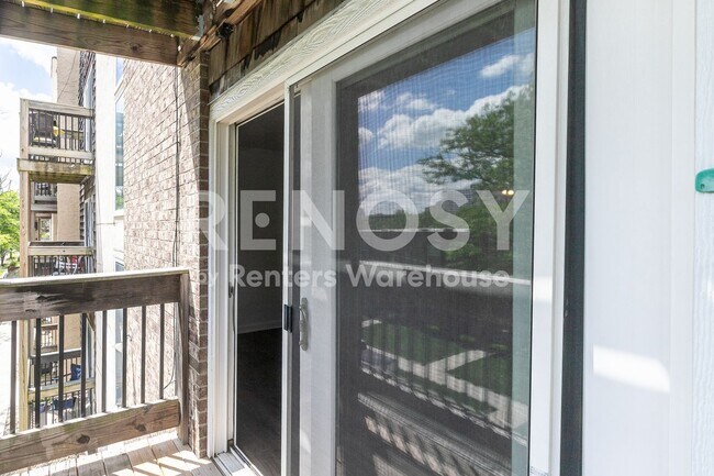 Building Photo - 4524 Holly St