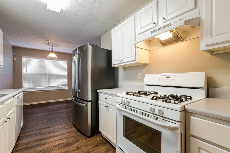 Building Photo - 7038 Shenandoah Trail