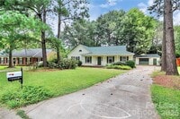 Building Photo - 11718 Fernhurst Ln