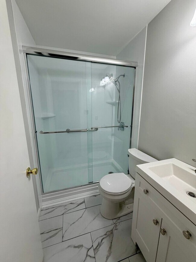 Building Photo - Coming Soon In Woodbridge!