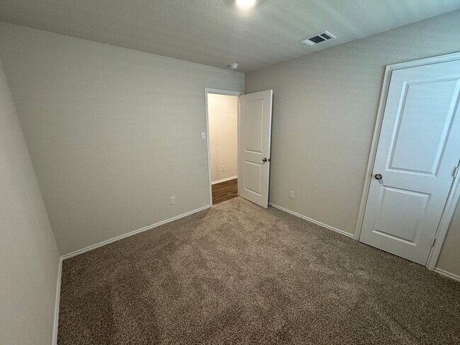 Building Photo - ONE STORY | 3 BEDROOM | 2 BATH | BUILT 2024 | RIVERSTONE AT WESTPOINT