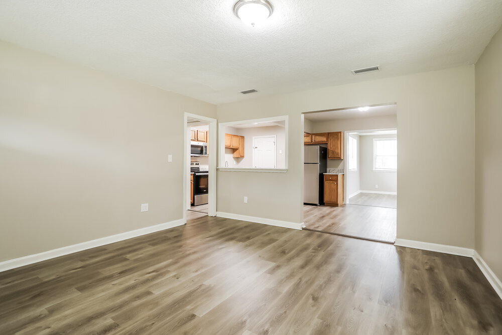 Building Photo - 6227 Pine Summit Dr