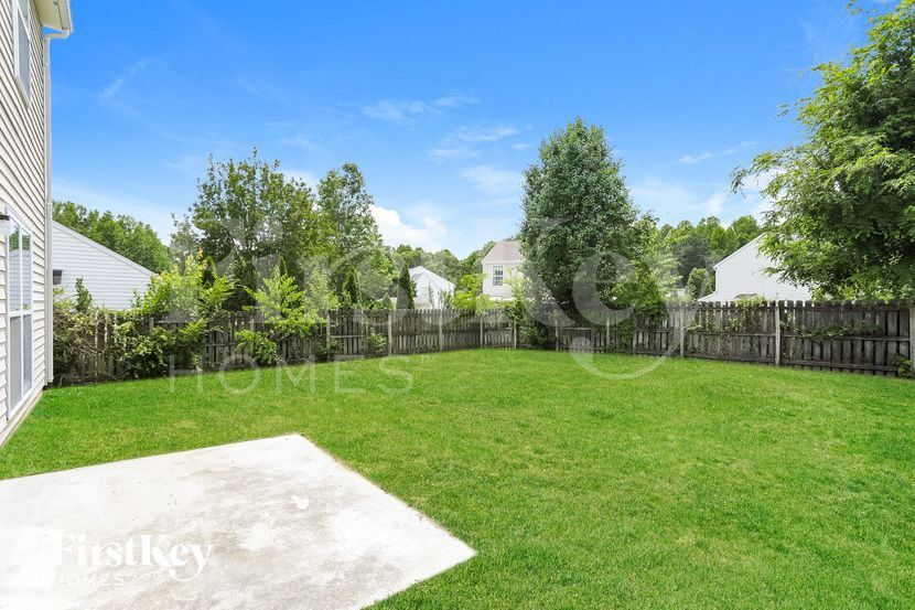 Building Photo - 5521 Scenic Brook Ln