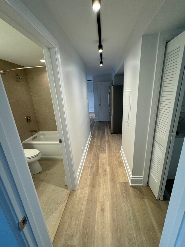 Building Photo - 603 S McKinley Ave