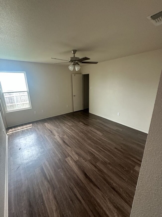 Building Photo - 3BD/2BA in Temple TX