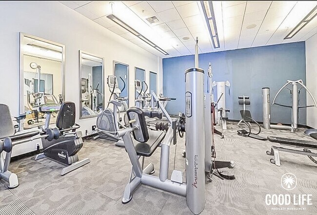Building Photo - Luminous 2BD/2BA Apartment in East Village with Reserved Parking, City Views & Rooftop Amenities
