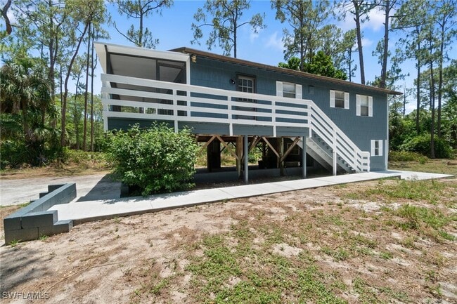 Building Photo - 5020 Hickory Wood Dr