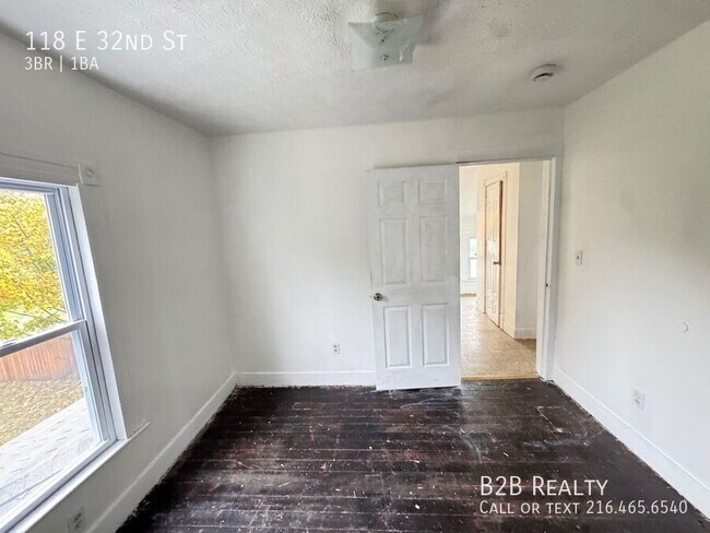 Building Photo - 118 E 32nd St