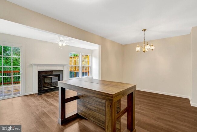 Building Photo - 7057 Sauvage Ln