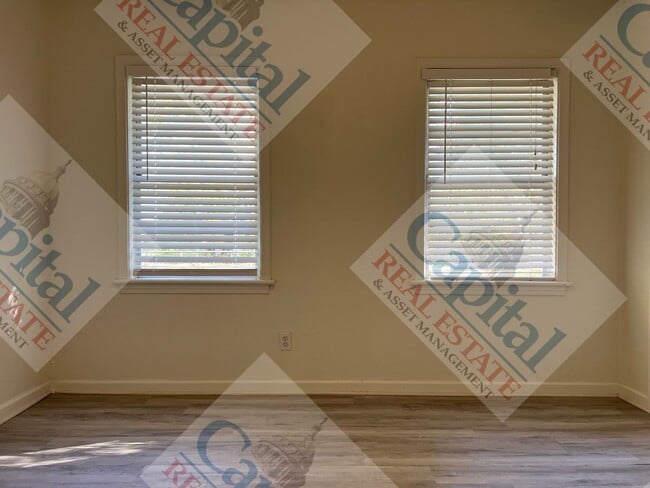 Building Photo - Welcome Home!