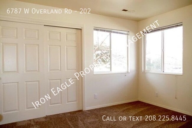 Building Photo - 6787 W Overland Rd