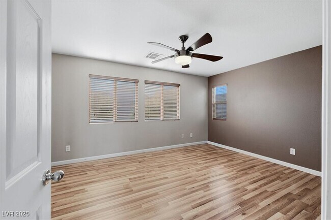 Building Photo - 10647 Bandera Mountain Ln