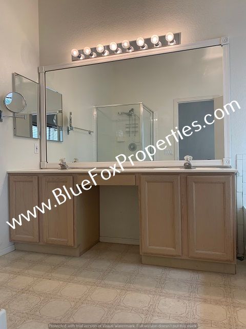 Building Photo - 10057 E Paseo San Bruno